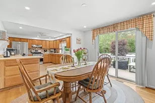 121 Mylod St, Walpole, MA 02081 - Photo 10
