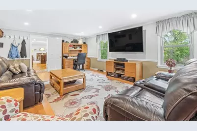 121 Mylod St, Walpole, MA 02081 - Photo 20
