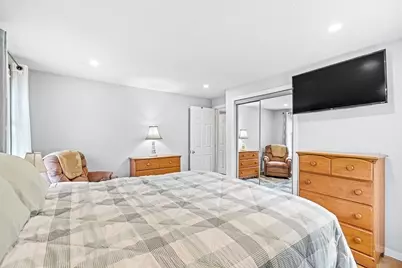 121 Mylod St, Walpole, MA 02081 - Photo 28
