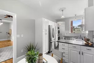 9 Verndale, Brookline, MA 02446 - Photo 12