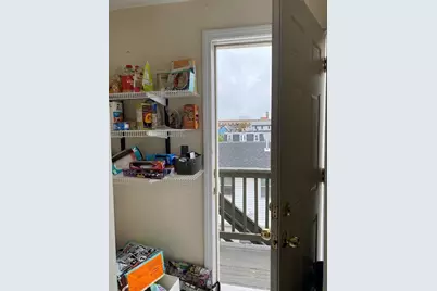 97 Moore St #3, Cambridge, MA 02139 - Photo 10