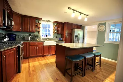 86 Taunton St, Lakeville, MA 02347 - Photo 6