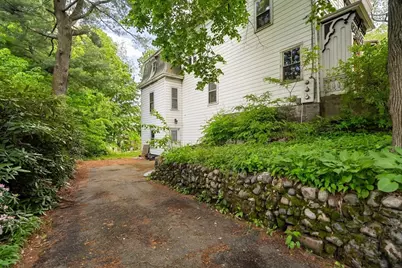 212 Chestnut Ave, Boston, MA 02130 - Photo 32