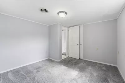 165 Hampden St, Springfield, MA 01151 - Photo 24
