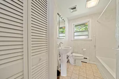 27 Cindy Ln, Braintree, MA 02184 - Photo 24
