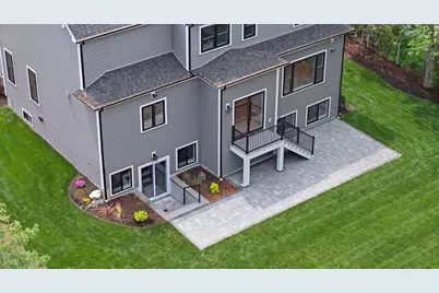 174 Winn St, Burlington, MA 01803 - Photo 36
