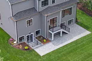 174 Winn St, Burlington, MA 01803 - Photo 36