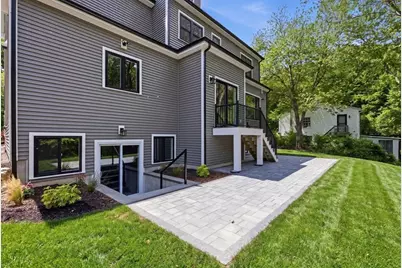 174 Winn St, Burlington, MA 01803 - Photo 34