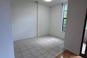 18 Shrewsbury Green Dr, Shrewsbury, MA 01545 - Photo 4