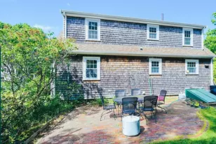 4 Meadow Ln, Walpole, MA 02081 - Photo 4