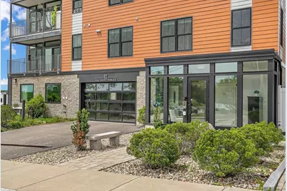 11 Oak Grove Ter #402, Quincy, MA 02169 - Photo 2