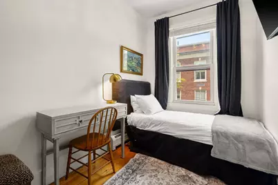 19 Walker St, Boston, MA 02129 - Photo 12