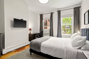 19 Walker St, Boston, MA 02129 - Photo 10
