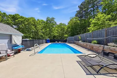10 Marthas Way, Barnstable, MA 02632 - Photo 2