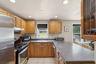 10 Marthas Way, Barnstable, MA 02632 - Photo 4
