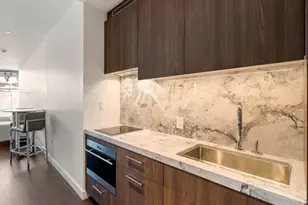 430 Stuart St, Boston, MA 02116 - Photo 4