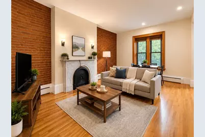 32 River St #2, Cambridge, MA 02139 - Photo 2