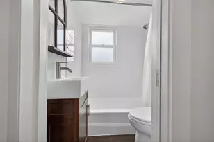 146 Poplar St, Boston, MA 02131 - Photo 20