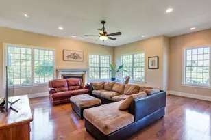 9 Mill Valley Rd, Hadley, MA 01035 - Photo 24