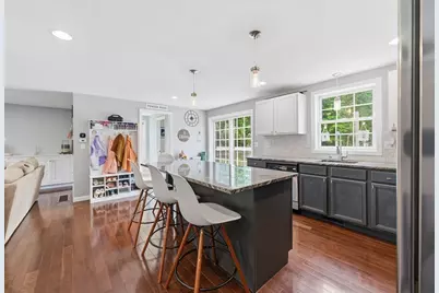 11 Eileen Avenue, Clinton, MA 01510 - Photo 10