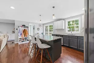 11 Eileen Ave, Clinton, MA 01510 - Photo 10