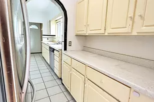11 Puritan Rd, Somerville, MA 02145 - Photo 18