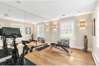 14 Hampden Terrace, Newton, MA 02459 - Photo 18