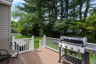 77 Cedar St, Wellesley, MA 02481 - Photo 32