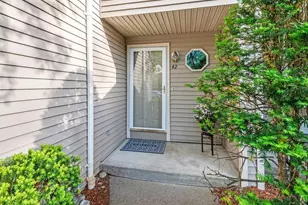 42 John Dr, Grafton, MA 01536 - Photo 2