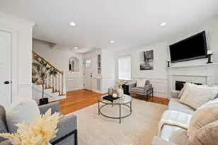 61 Gale St, Waltham, MA 02453 - Photo 8