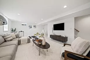 61 Gale St, Waltham, MA 02453 - Photo 32