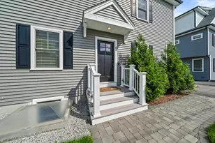 61 Gale St, Waltham, MA 02453 - Photo 2