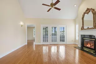 70 Orchard Meadow Dr, Shrewsbury, MA 01545 - Photo 6