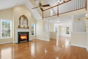 70 Orchard Meadow Dr, Shrewsbury, MA 01545 - Photo 4