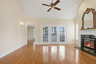 70 Orchard Meadow Dr, Shrewsbury, MA 01545 - Photo 6