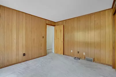 135 Rogers Avenue, West Springfield, MA 01089 - Photo 20