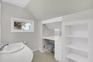135 Rogers Ave, West Springfield, MA 01089 - Photo 30