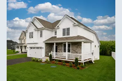 4 Narragansett Dr, West Bridgewater, MA 02379 - Photo 2