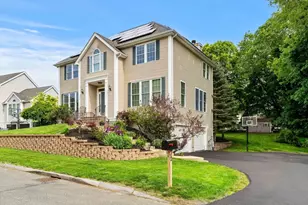 32 Daniel Lucy Way, Newburyport, MA 01950 - Photo 2