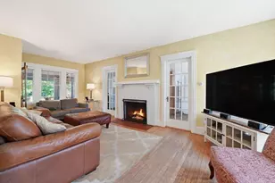 19 Humphrey St, Marblehead, MA 01945 - Photo 6