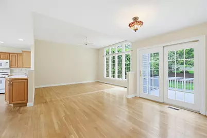 6 Trellis Circle #6, Pembroke, MA 02359 - Photo 8