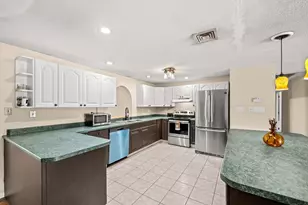 240 Hampstead St, Methuen, MA 01844 - Photo 12