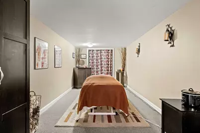 240 Hampstead St, Methuen, MA 01844 - Photo 32