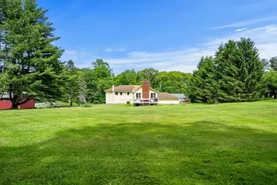 240 Hampstead St, Methuen, MA 01844 - Photo 36
