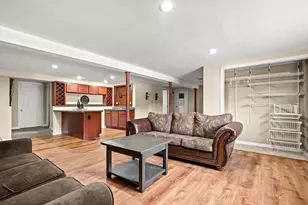 240 Hampstead St, Methuen, MA 01844 - Photo 28