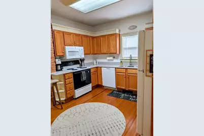 41 Arnold St #41, Williamstown, MA 01267 - Photo 2