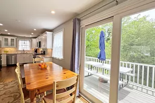 11 Hargrave Cir, Newton, MA 02461 - Photo 8