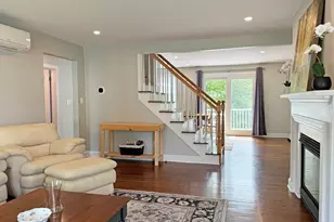 11 Hargrave Cir, Newton, MA 02461 - Photo 12