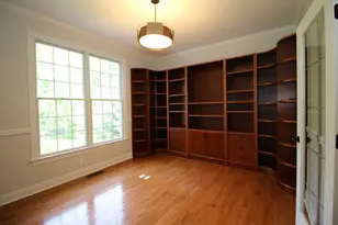 10 Valley View Dr, Grafton, MA 01536 - Photo 14
