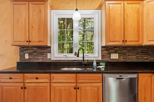 4 Forest St, Georgetown, MA 01833 - Photo 12